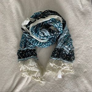 Blue and White Loft Scarf